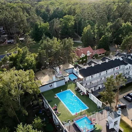 4b Blue Marine Basen Brodziki Plac Zabaw The Of Przy Plaz Poddąbie