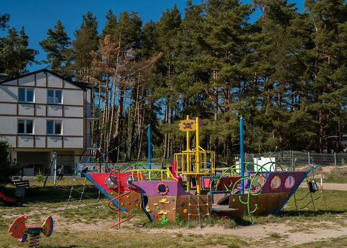 Lägenhet 4b Blue Marine Basen Brodziki Plac Zabaw The Of Przy Plaz Poddąbie