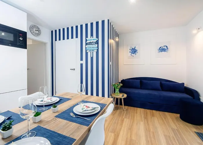 4b Blue Marine Basen Brodziki Plac Zabaw The Of Przy Plaz Lägenhet *